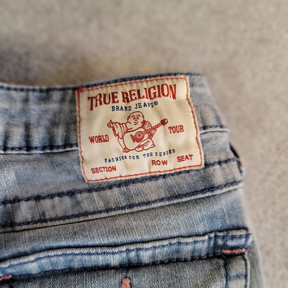 True Religion Becca Mid Rise Bootcut Jeans Light Wash Pink Stitch Size 26 - Picture 8 of 11